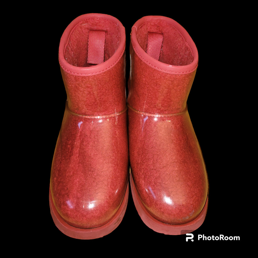 Ugg Women's Classic Clear Mini Samba Red Boots, Size 6